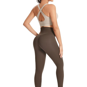 Nouvel arrivage : Ensemble de yoga pour femme, design tendance, excellente qualité, respirant, léger, motif uni, longueur intégrale, sans couture sur le devant, grandes tailles - Product Image 2