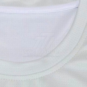 Conjunto de Camiseta y Pantalones Cortos de Fútbol Ligeros y Transpirables, Hechos con Material que Absorbe el Sudor, Costuras Reforzadas para Mayor Durabilidad, Alta Calidad - Product Image 4