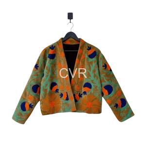 Manteau décontracté pour femme grande taille en velours brodé à la main style bohème, manches longues, col rabattu, vêtement d'extérieur pour l'automne - Product Image 2