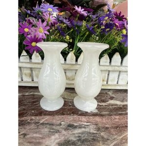 Pots et Vases de Jardin Traditionnels Vintage en Marbre Blanc de Luxe, Sculptés à la Main, Écologiques, Durables et Légers - Product Image 2
