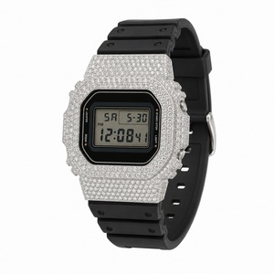 Reloj Digital Unisex con Caja de Diamantes de Imitación, Esfera Cuadrada de Resina y Correa de Silicona - Product Image 1