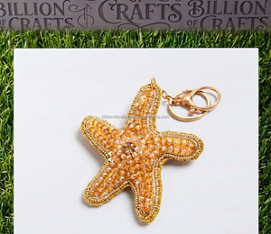 Petit porte-clés léger en perles papillon fait main, breloque mini sac en perles de rocaille, accessoire cadeau - Product Image 4