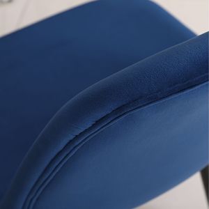 Set da Pranzo Contemporaneo Lassan 5 Pezzi, Tavolo Rotondo Bianco con 4 Sedie per Sala da Pranzo - Product Image 5