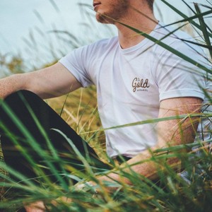 T-shirt blanc à manches courtes, coupe classique, col rond, en coton respirant, style athlétique - Product Image 4