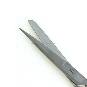 Tijeras Quirúrgicas Manuales de Carburo de Tungsteno de Alta Calidad, Instrumento Clínico de Acero Inoxidable Reutilizable, Certificado CE ISO - Product Image 4