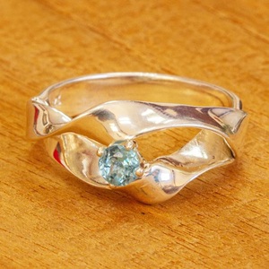 Anillo Minimalista de Topacio Azul Facetado, Plata de Ley 925, Piedra Preciosa Natural, Regalo para Mujer - Product Image 5