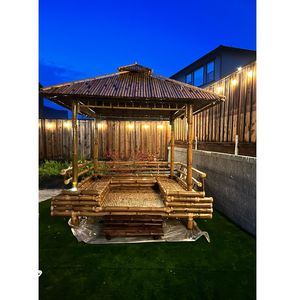 Fabricant de pergolas, gazebos ou pavillons élégants en bambou pour bars Tiki et divertissements en plein air - Product Image 2