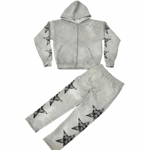 Ensemble de survêtement rouge personnalisé pour enfants, sweat à capuche zippé et pantalon de jogging en molleton de coton imprimé, tenue de sport pour enfants, fabrication OEM en gros - Product Image 6