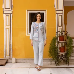 Ensemble deux pièces bohème bleu clair brodé pour femme avec motif géométrique, manches longues, coupe ample, tenue décontractée printemps-été - Product Image 6