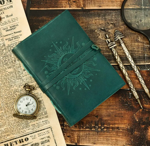 Journal Premium Mystique Soleil Lune en Cuir Vert, Couverture Rigide, Gaufré, Fait Main, Pages Sans Acide, Style Céleste Vintage pour l'Écriture - Product Image 5