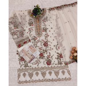 Traje de Diseño Pakistaní de Excelente Calidad, Nuevo, en Chifón con Bordado y Adorno de Lentejuelas, con Cuello Khatli, en Venta - Product Image 1