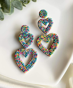 Pendientes bordados con cuentas 100% de vidrio diseñados con temáticas festivas multicoloridas para un estilo moderno por blossom craft india - Product Image 6