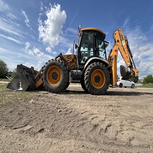 รถตักล้อยาง JCB 4CX ที่ทรงพลัง ออกแบบมาเพื่อการขุด ตัก ดิน และขนย้ายวัสดุในสถานที่ทำงานที่มีความต้องการสูง - Product Image 5