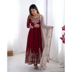 Vestido de noche bordado de varios hilos pesado de diseñador Vestido de fiesta de trabajo de secuencia con Dupatta - Product Image 1