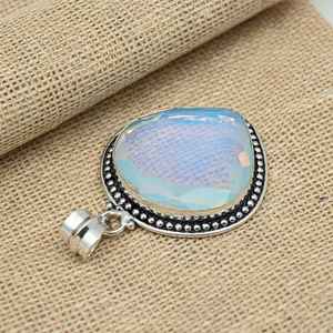 Pendentif en opale laiteuse, bijoux en argent sterling 925 massif, fait main, magnifique cadeau d'anniversaire pour elle - Product Image 2