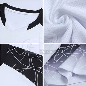 Uniforme de Fútbol de Alto Rendimiento, Tejido Transpirable y Ligero, Diseñado para Entrenamientos y Partidos Profesionales - Product Image 4