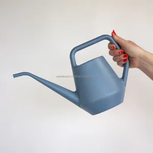 Arrosoir en métal fait main, acier inoxydable galvanisé, écologique, capacité 1,5 L, usage domestique, herbes, fleurs, design moderne minimaliste - Product Image 1