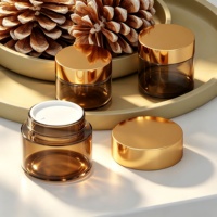 Pot vide en verre ambré pour crème visage avec bouchon à vis en aluminium doré 10g 15g 30g 60g pour soins de luxe en gros en stock