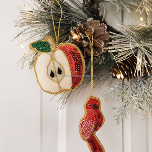 Adorno Colgante de Acero Inoxidable con Diseño de Palmera Bordada con Cuentas, Estilo Tropical, Cristal y Lentejuelas, Hecho a Mano, de Island Glow Christian Trendy - Product Image 6