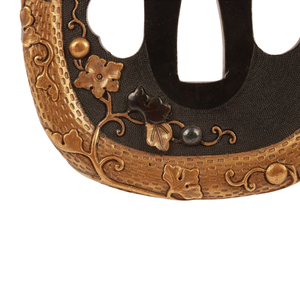 Tsuba Daisho de Cobre Pulido Antiguo del Período Edo Japonés con Incrustaciones de Nanako, Diseño de Enredadera de Calabaza Iroe, Momoka Oei - Product Image 5
