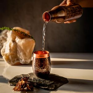 ขวดน้ำทองแดงโบราณขายส่ง คุณภาพสูง ขวดน้ำดื่มสำหรับโรงเรียนและสำนักงาน ขวดน้ำทองแดงแท้แบบตีลายโบราณ - Product Image 4