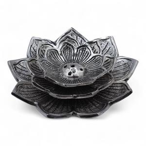 กระถางธูปโลหะรูปทรงดอกบัวที่สง่างามสไตล์วินเทจ - Product Image 1