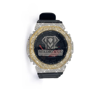 Reloj Mikdio & Co con Diamantes, Bisel Dorado, Estilo Hip Hop, Correa de Goma Digital de Lujo - Product Image 1