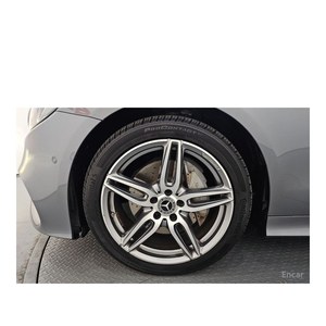 เมอร์เซเดส-เบนซ์ อี-คลาส E220d คูเป้ รุ่นเดือนกรกฎาคม 2019 ระยะทาง 83,660 กม. พวงมาลัยซ้าย เกียร์อัตโนมัติ ยูโร 5 ดีเซล เบาะหนัง ด้านหลัง - Product Image 5