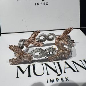 กำไลข้อมือและกำไลแบบมีเสน่ห์ชุบทองคำสีกุหลาบ ผ่านการทดสอบเพชร ไดมอนด์สี D ระดับความสะอาด VVS เงินแท้ 925 ของขวัญเครื่องประดับชั้นดีสำหรับทุกเพศ - Product Image 1