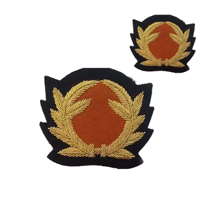 Últimos diseños exclusivos de insignias bordadas con alambre de oro, hechas a mano, ecológicas, sin níquel, de lujo, al por mayor. - Product Image 4