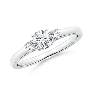 Anillo de Compromiso con Tres Diamantes Redondos de Laboratorio de 0.52 Ct, Plata de Ley 925 y Oro Sólido de 14K, Proveedor Mayorista OEM ODM - Product Image 3