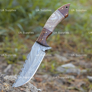 Couteau de chasse à pointe fixe en acier Damas fait main de 9 pouces, manche en bois de rose, épaisseur de 0,5 mm, qualité industrielle OEM, fourni par UA - Product Image 4