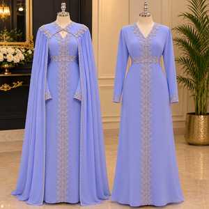 ชุดเดรสยาวผ้าโพลีเอสเตอร์ระบายอากาศได้ดี ปักลายดอกไม้สีฟ้า New Vision พร้อมผ้าคลุมไหล่เข้าชุด ดีไซน์เนอร์ออกแบบ ชุดราตรีสุภาพเรียบร้อย - Product Image 1