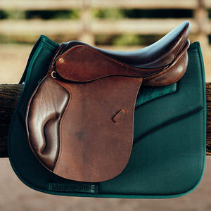 Tapis de selle pour cheval de haute qualité, demi-tapis en silicone pour oreilles, usage polyvalent, excellente qualité - Product Image 5