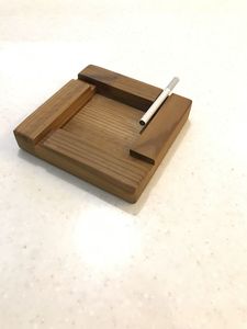 Cendrier de bureau carré en bois, design minimaliste, pour usage domestique, finition en bois naturel - Product Image 3
