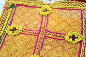 Kutch Vintage Embelli Perlé Indien Empiècements Patches Sacs Robe Veste Broderie - Product Image 5