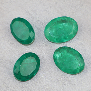 Émeraude double naturelle, forme ovale, cabochon, toutes tailles, pierre brute, fourniture pour la fabrication de bijoux, vente en gros, fabricant en vrac - Product Image 3