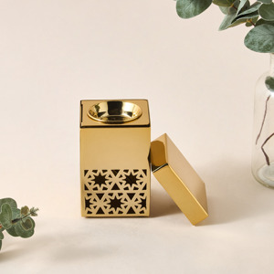 Quemador de Incienso de Latón Dorado con Recortes Geométricos para Aromaterapia - Product Image 4