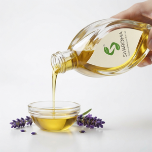 Fournisseur en gros d'huile essentielle de lavande |   Huile aromatique botanique polyvalente pour les acheteurs en gros internationaux, les maisons de parfums - Product Image 3