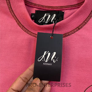 Camiseta de hombre de alta calidad, ligera, 100% algodón, oversize, estampada, con cuello simulado, corte holgado. - Product Image 2