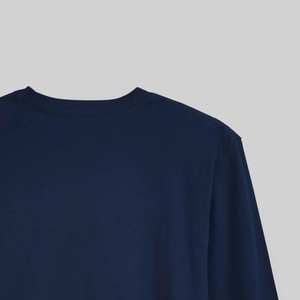 Collection de vêtements de vacances en tissu léger à séchage rapide pour hommes, t-shirt à manches longues avec col rond / Design élégant à prix d'usine - Product Image 5