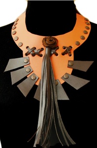 Collar bordado colorido de New Fashion Gallery, joyería con cuentas de cristal de diseñador para chicas bonitas, pendientes de mi estilo - Product Image 5