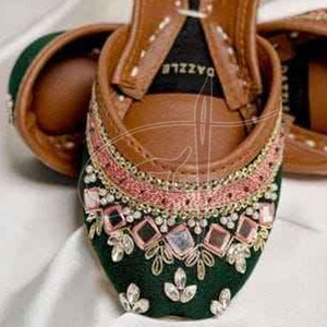 Custom Made Premium Quality Anti-Slippery Bottle Green Women <b>Khussa</b> Raw Silk Upper Non-Slip Sole Factory Direct Supply in Stock - Product Image 3