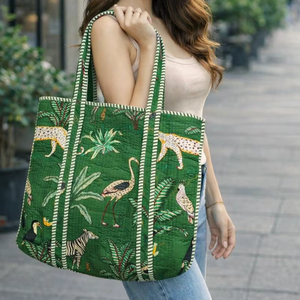 Bolso Tote Grande de Algodón Acolchado Estilo Boho para Mujer, Lavable, con Estampado de Bloques, en Oferta para Compras - Product Image 1