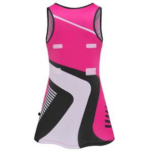 Vestido Deportivo Sublimado para Mujer, Diseño Geométrico en Rosa, Negro y Blanco, Transpirable, de Poliéster, para Jóvenes, con Logotipo - Product Image 2