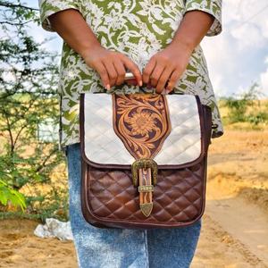 Offre Spéciale sac à bandoulière en cuir de vachette pour femme fait à la main noir blanc daim frange gland été fermeture éclair épaule fronde en cuir véritable - Product Image 1