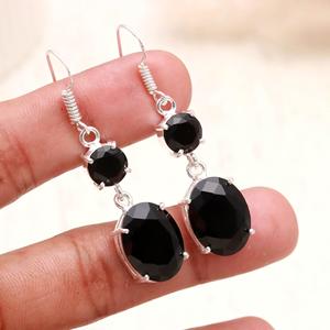 Pendientes de Piedra Preciosa de Ónix Negro Natural - Pendientes Colgantes de Plata de Ley 925 para Mujer - Regalo de Joyería Hecha a Mano - Product Image 2