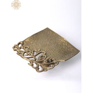 Petit plateau de service design en laiton fait à la main de 5 pouces - Product Image 2