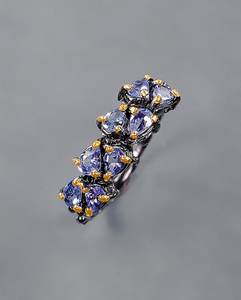 แหวนแทนซาไนต์ Eternity Band รับรองโดย IGI เครื่องประดับเงินแท้สำหรับงานแต่งงาน ออกแบบมาเพื่อการสวมใส่ที่สง่างามเหนือกาลเวลา หรูหราคลาสสิก - Product Image 3