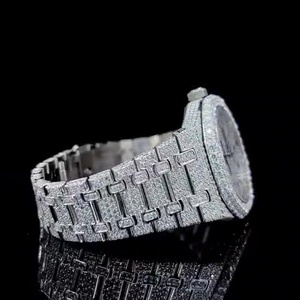 Reloj de Lujo con Cristales de Zafiro y Moissanita, Movimiento Mecánico, Esfera con Agujas de Acero Inoxidable, Totalmente Adornado con Dijes de Dibujos Animados - Product Image 3